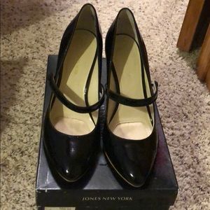 Barely worn black Mary Janes